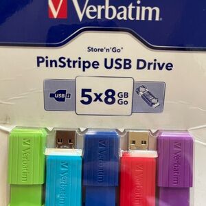 Verbatim 8GB Pinstripe Retractable USB 2.0 Flash Thumb Drive 5 Pack